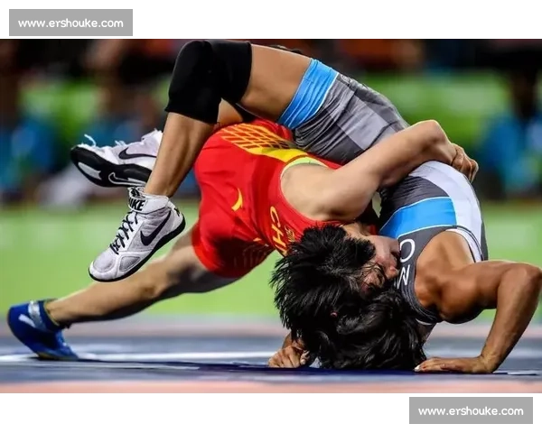 体育解说常用术语全解析 让你秒懂赛场精彩瞬间 体育解说常用术语全解析 让你秒懂赛场精彩瞬间