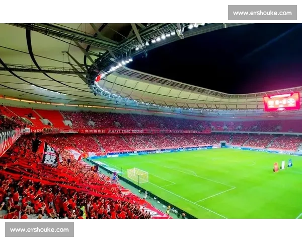 足球赛事极速直播全程追踪精彩瞬间不容错过 - 副本 (4)